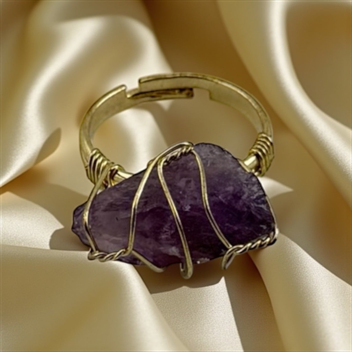 Mystic Mind Amethyst Ring – Calm Thoughts & Awaken Intuition
