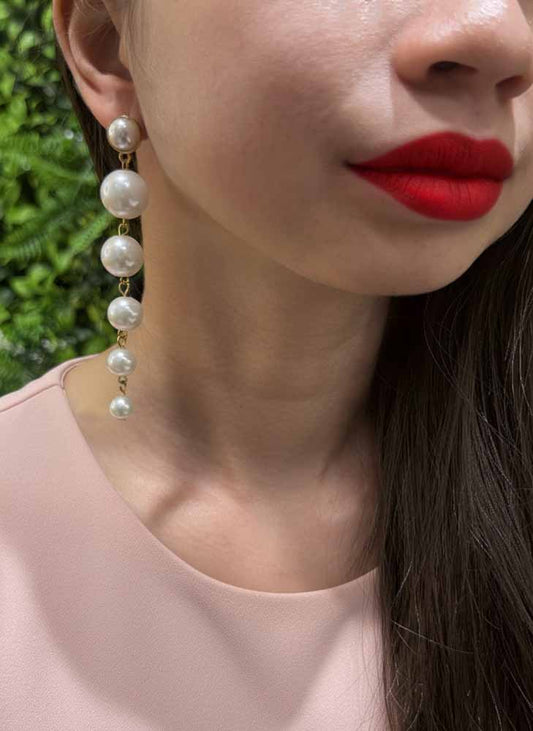 Luna Grace – Pearl Drop Earrings