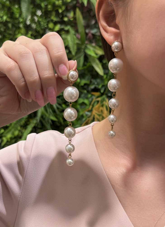 Luna Grace – Pearl Drop Earrings