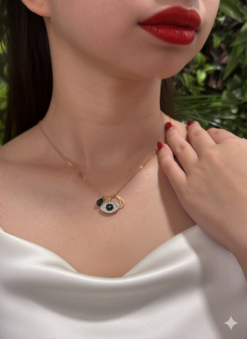 Black CZ with Clear CZ Border Necklace – Bold Shine & Elegant Radiance