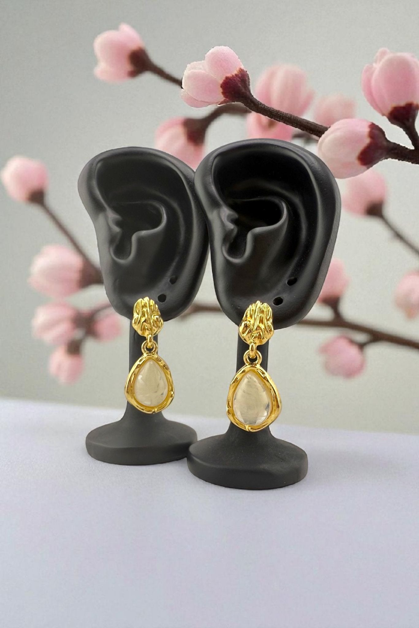 Moonstone Earrings - Lunar Dew Drops