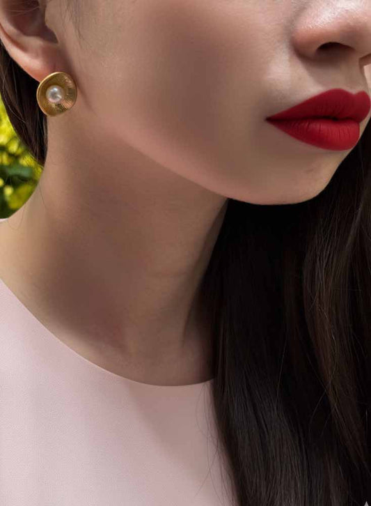 Pearl Radiance Studs Earrings - Golden Shell Studs