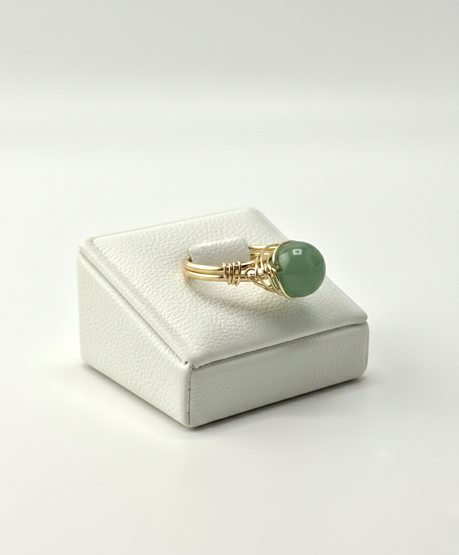 round aventurine gemstone ring