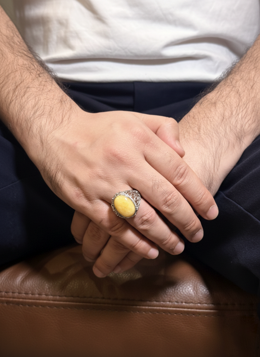 Rounded Yellow Jade Male Ring – Soft Yellow Natural Stone with Silver Finish