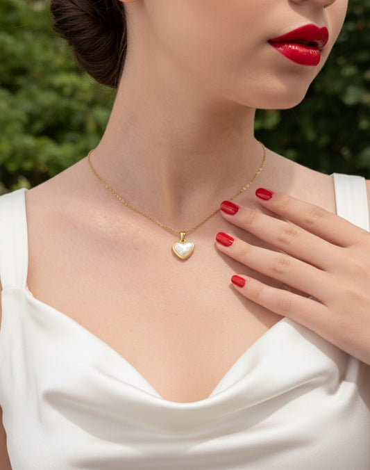 gold plated heart pearl pendant