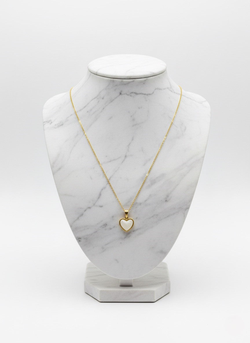 spiritual sootsayer pearl necklace