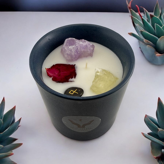 Mystic Rune – Intuition & Abundance Candle