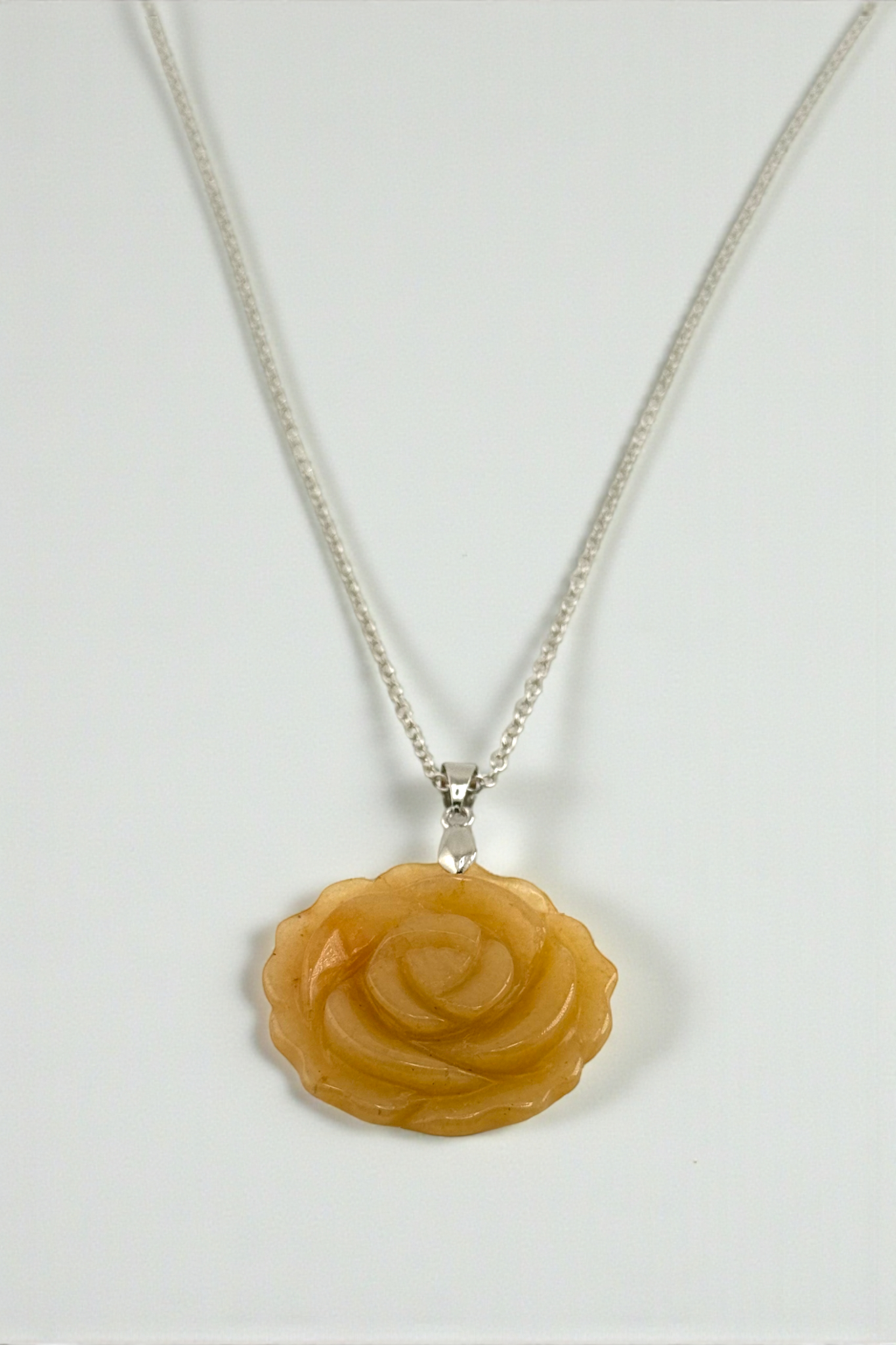 Yellow Aventurine Rose Pendant Necklace – Confidence, Optimism and Emotional Balance
