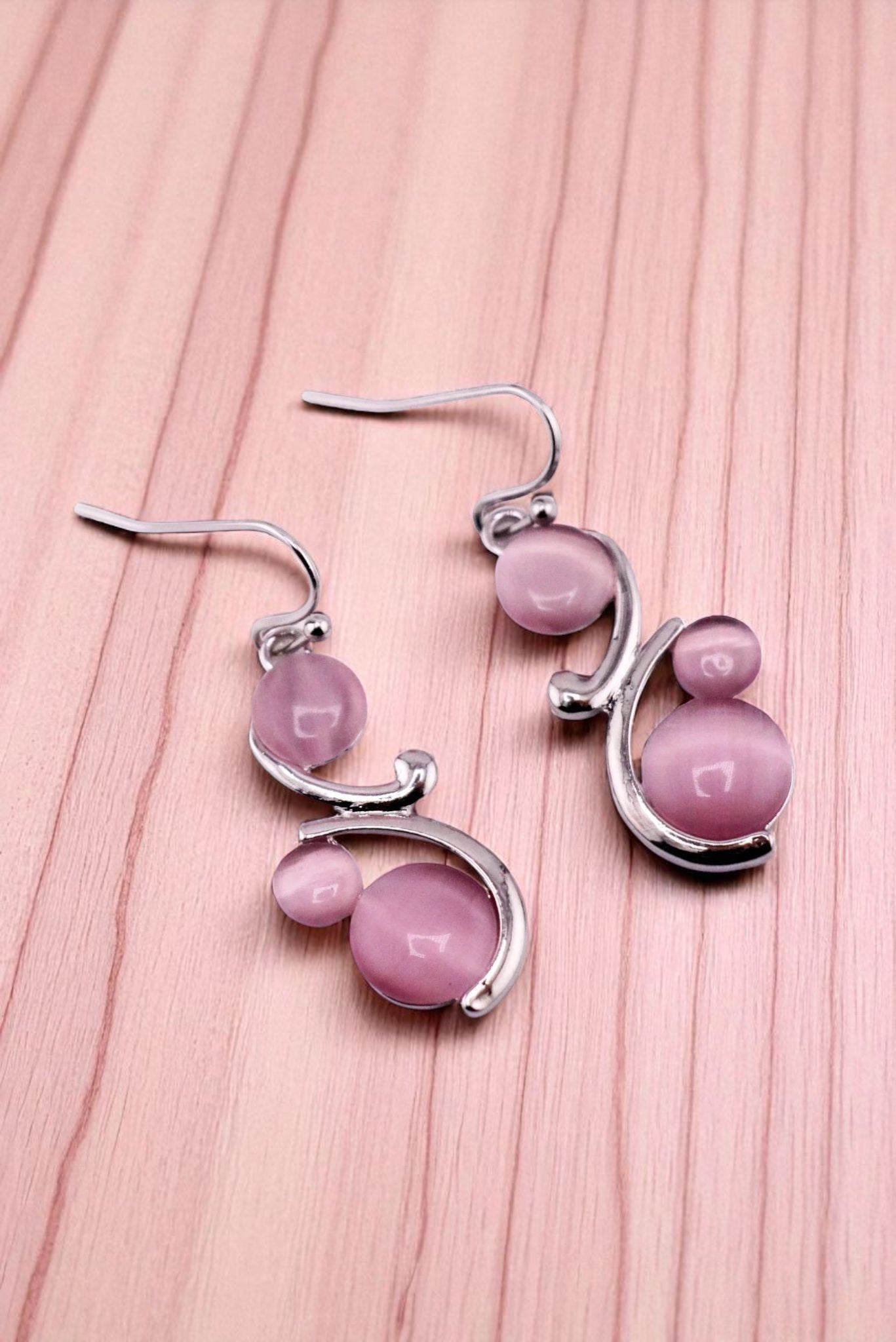 Moonlit Petals Earrings – Embrace of Elegance