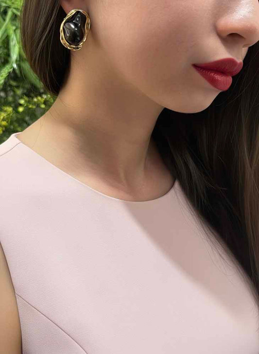 Black Onyx Stud Earrings - Noir Flame