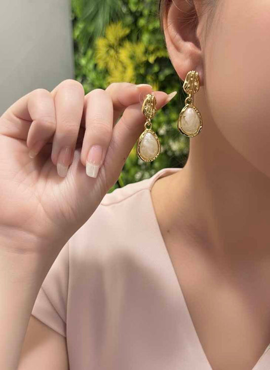 Moonstone Earrings - Lunar Dew Drops