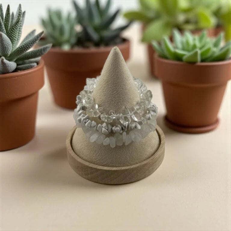 White Howlite & Clear Quartz Bracelet – Calm & Clarity