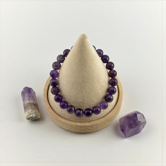 Amethyst Bracelet – Spiritual Calm & Mystical Grace