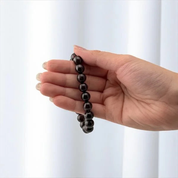 Black Onyx Bracelet – Bold Elegance & Protective Grace