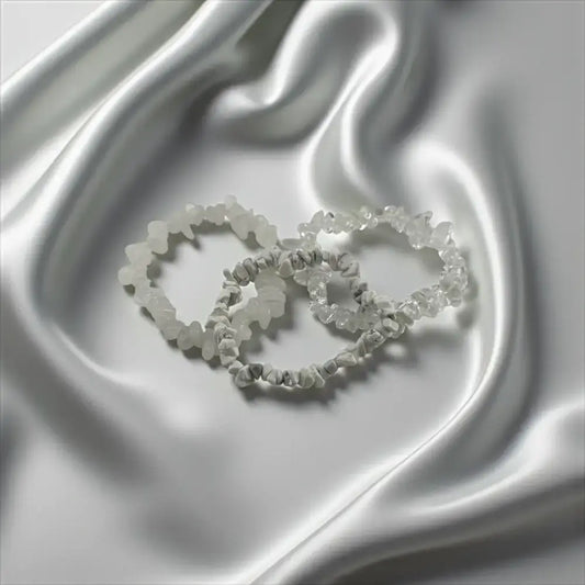 White Howlite & Clear Quartz Bracelet – Calm Spirit & Clarity
