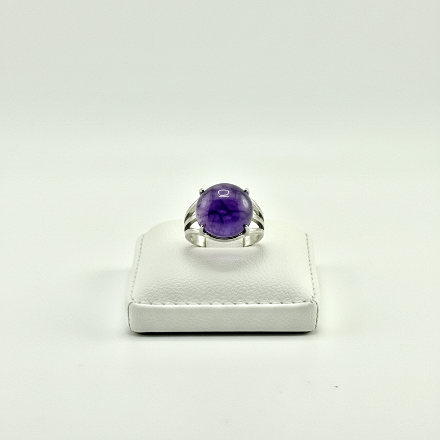 Silver Amethyst Round Cabochon Ring