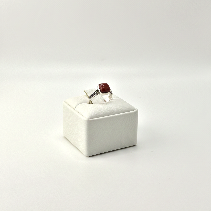 women wearing jasper ring