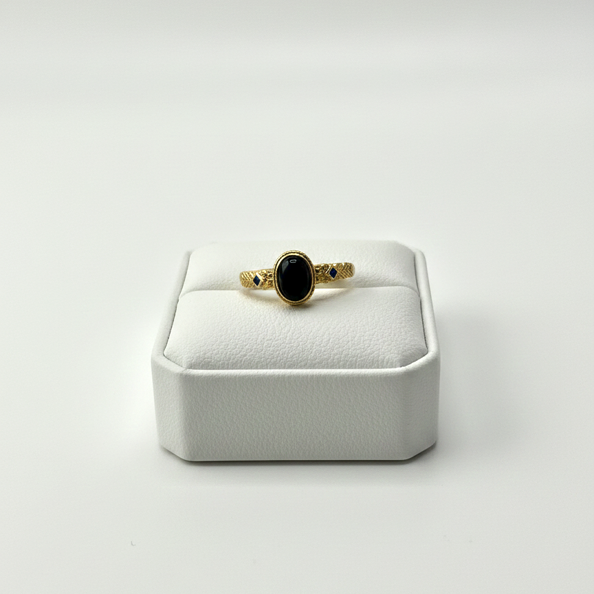 elegant black onyx gold ring