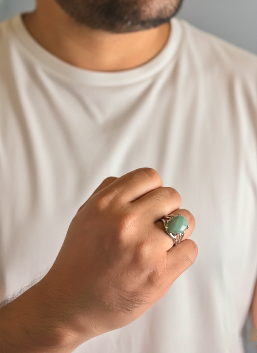 Man wearing Amazonite male ring in silver finish