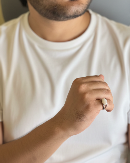 Man wearing White Agate male ring in silver finish