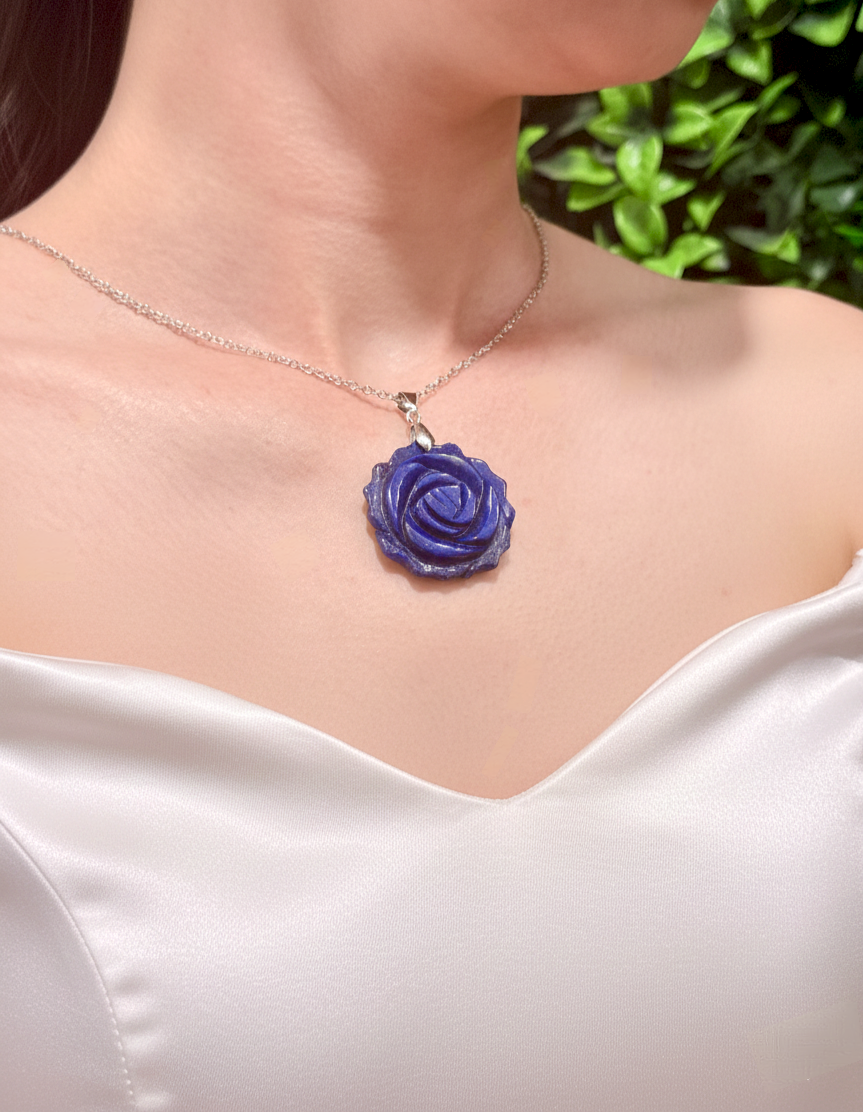 Lapis Lazuli Rose Pendant Necklace – Wisdom, Truth and Inner Strength
