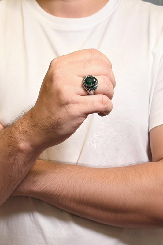 Rounded Green Onyx Male Ring – Deep Green Natural Stone with Silver Finish