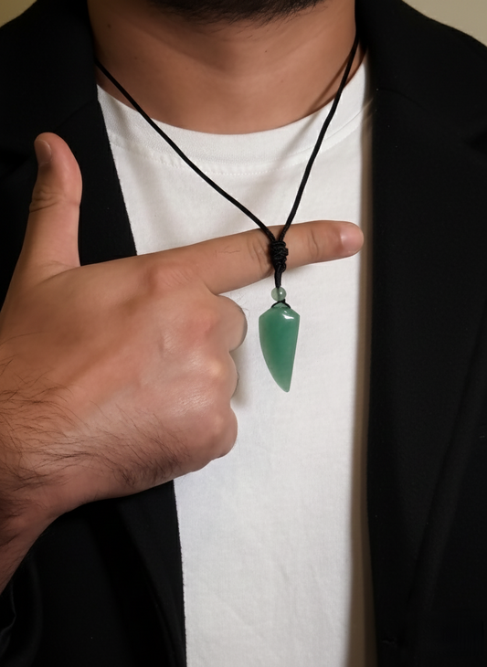 Green Aventurine Point Pendant Men’s Necklace – Natural Green Stone Necklace