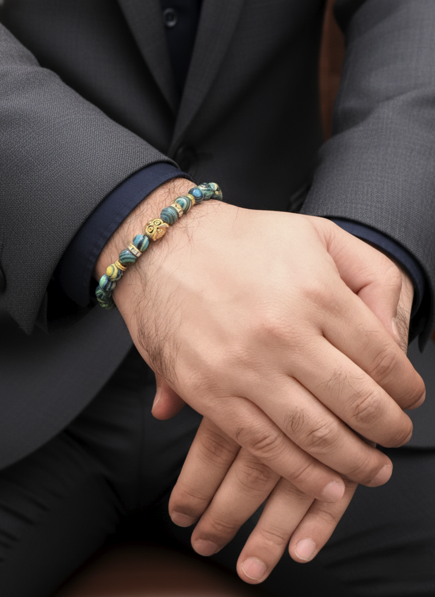 African Turquoise Jasper Beaded Bracelet with Skull Accent – Unisex Design