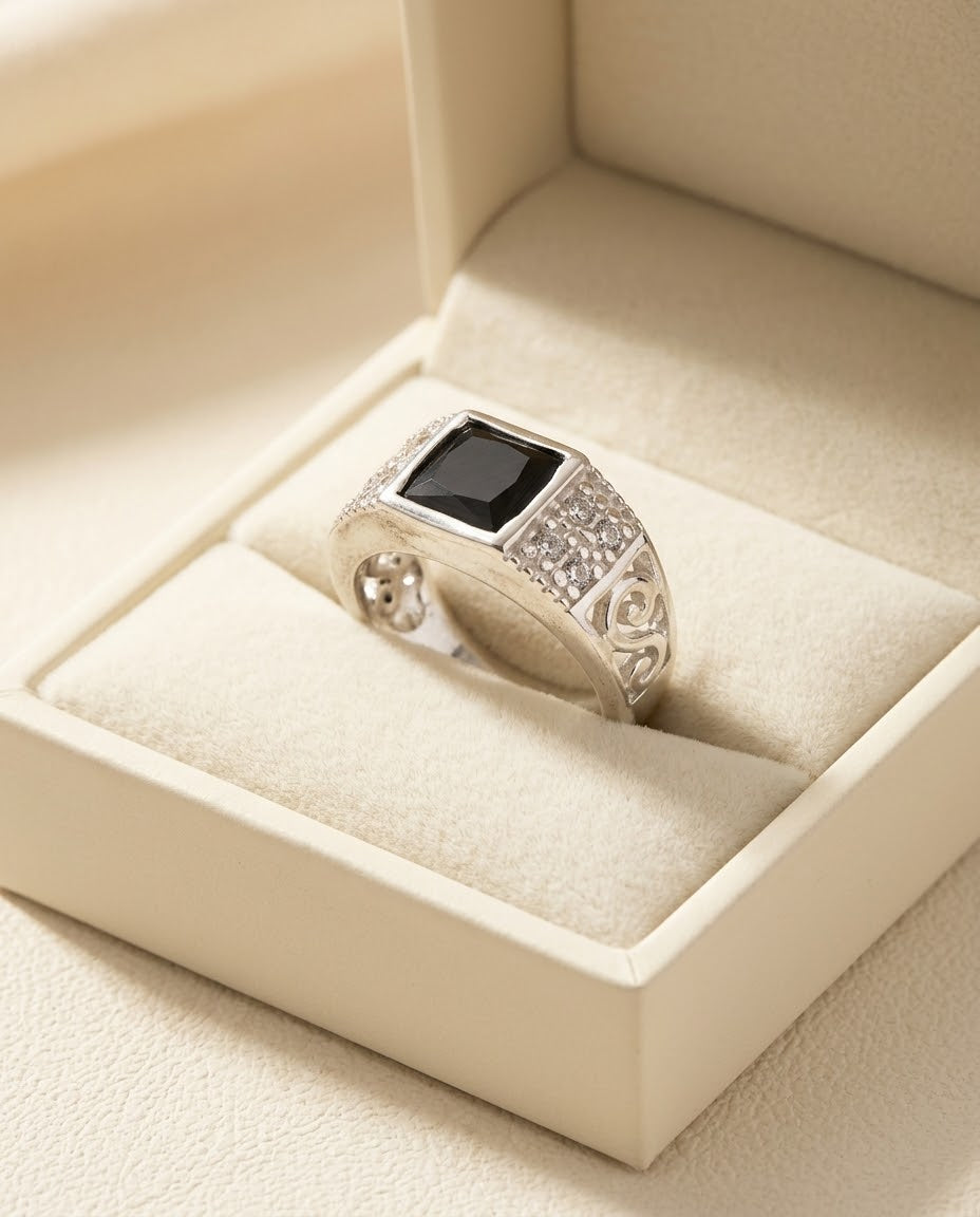 Midnight Onyx Heritage Men’s Ring – 925 Sterling Silver