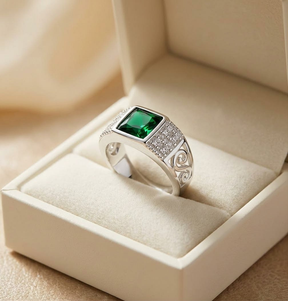 Emerald Prestige Men’s Ring – 925 Sterling Silver