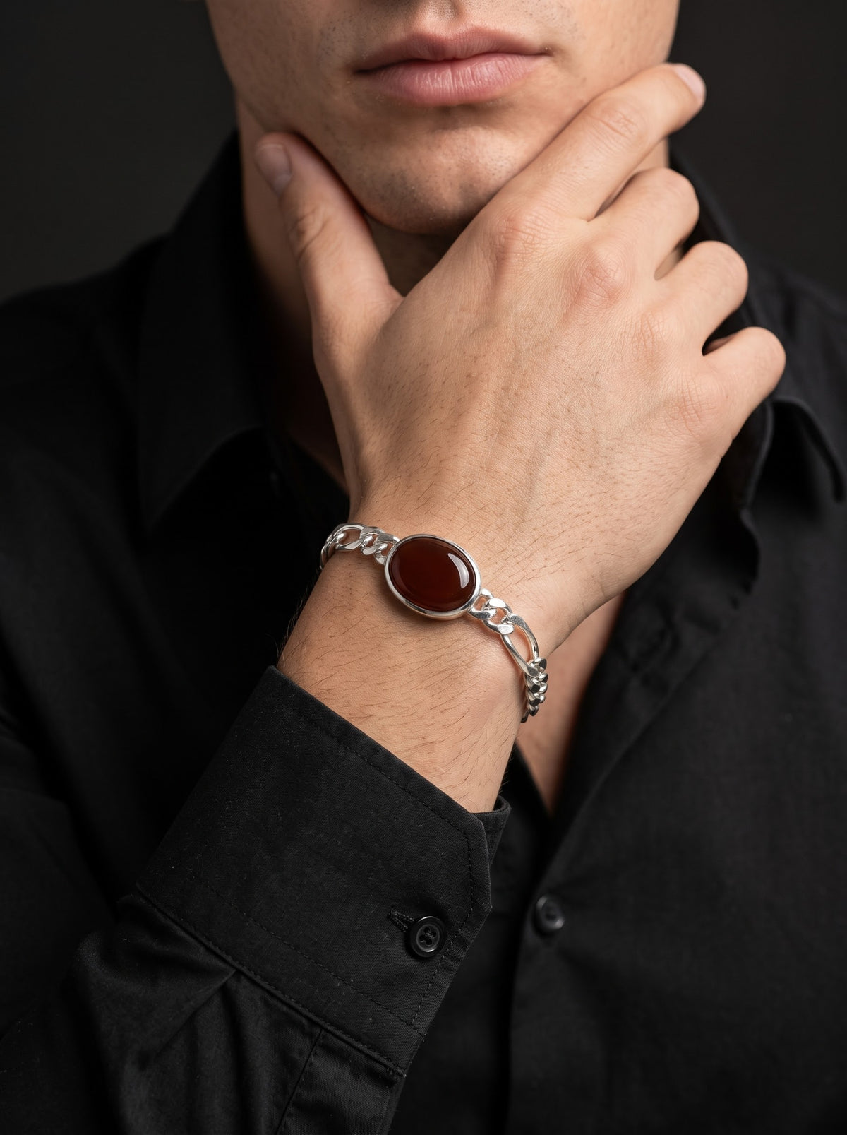 Crimson Sovereign Aqeeq Men’s Bracelet – 925 Sterling Silver