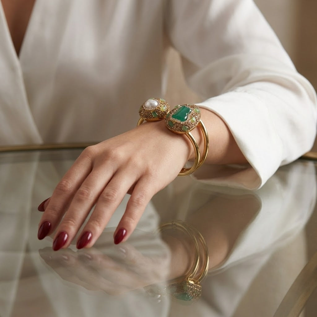 Verdant Pearl – Green Aventurine & Pearl Gold-Plated Bangle for Women