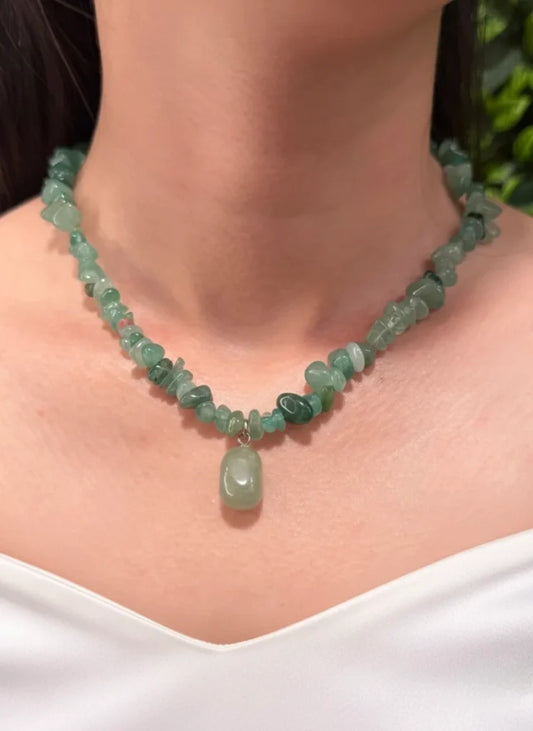 Natural Jade Necklace – Serene Balance & Timeless Grace