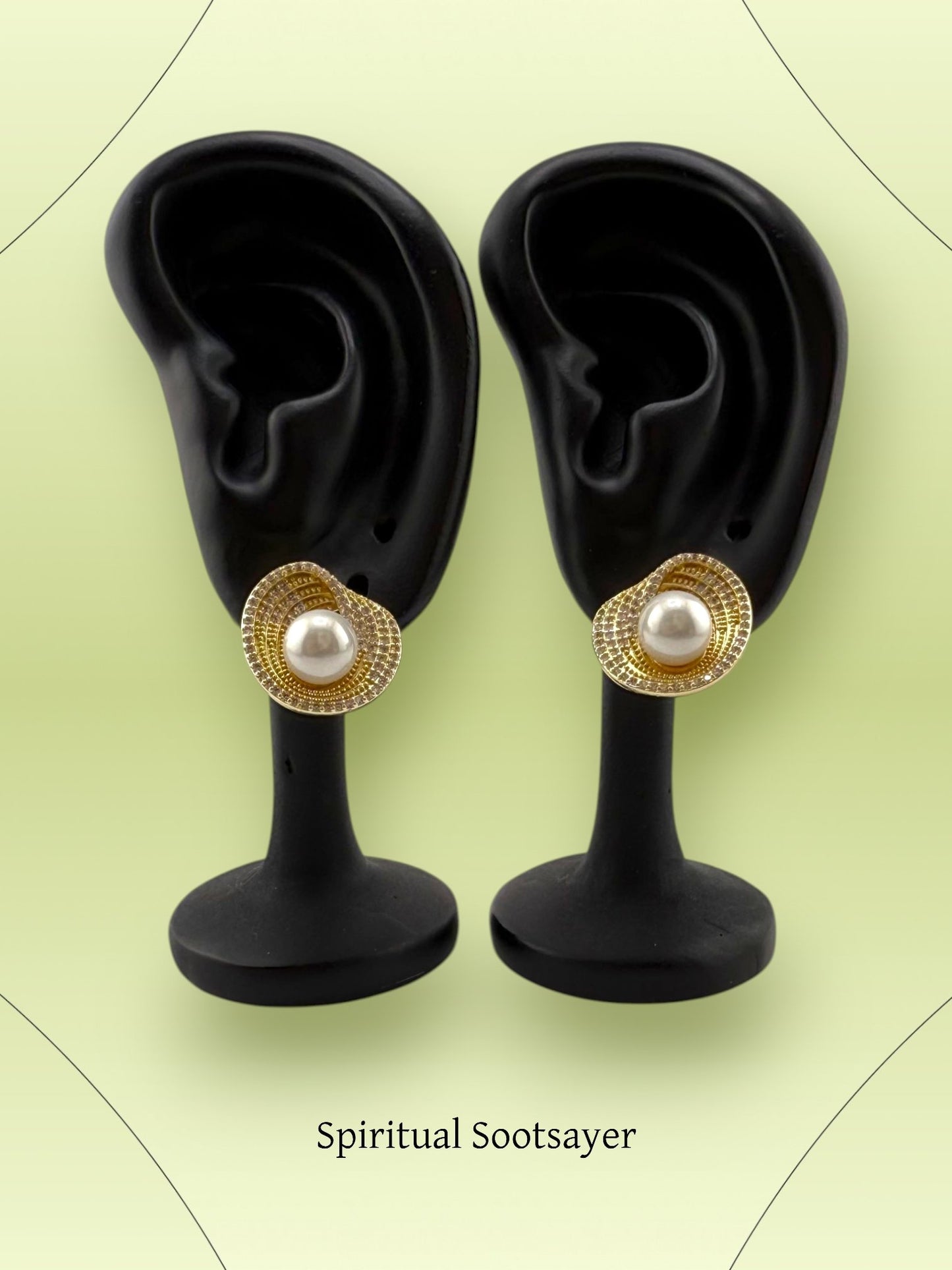 Pearl Twist Studs Earrings - Golden Halo Studs