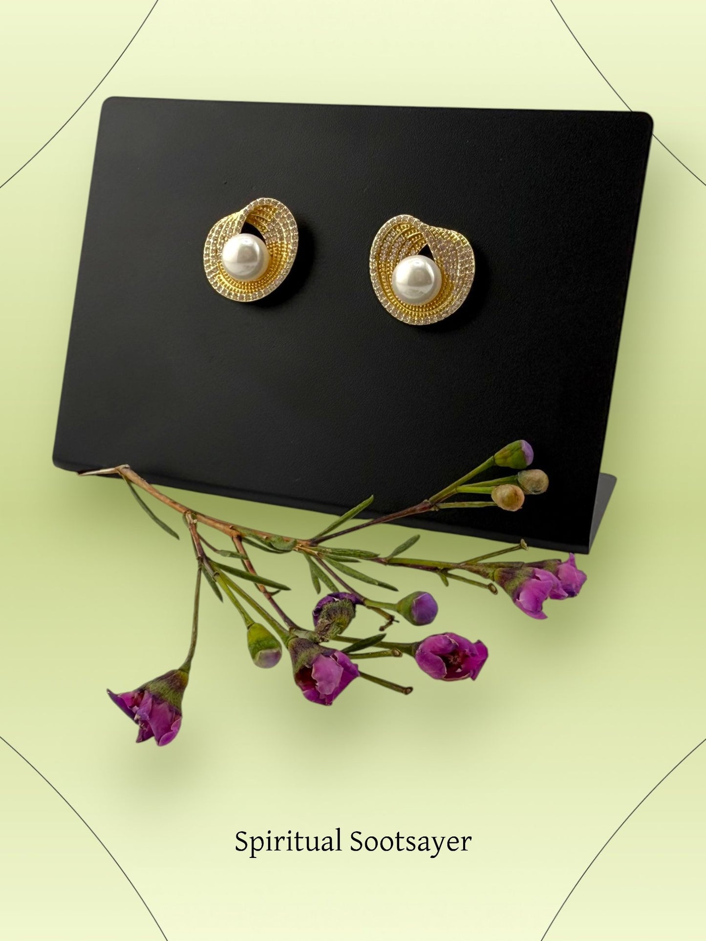 Pearl Twist Studs Earrings - Golden Halo Studs