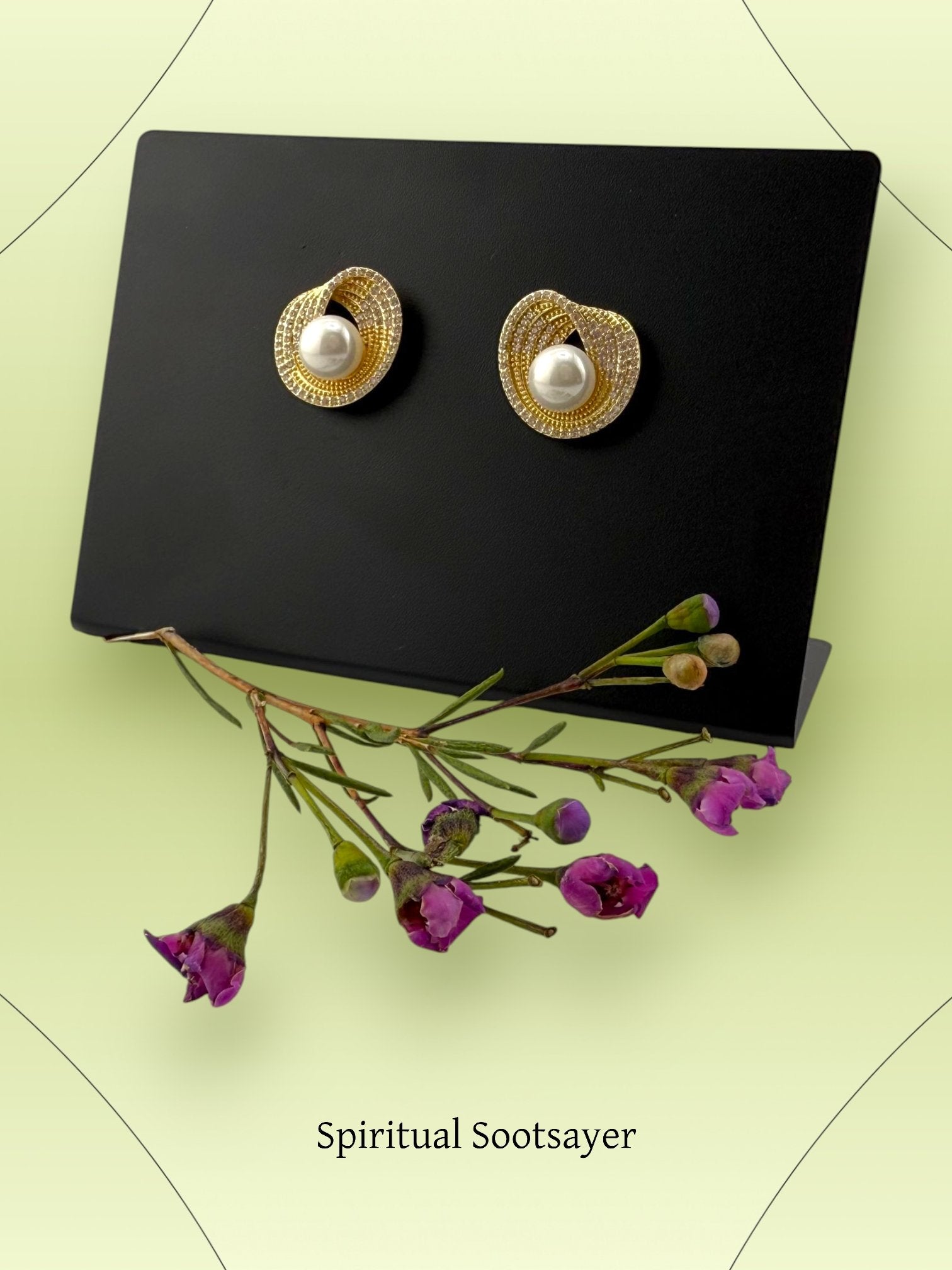 Pearl Twist Studs Earrings - Golden Halo Studs