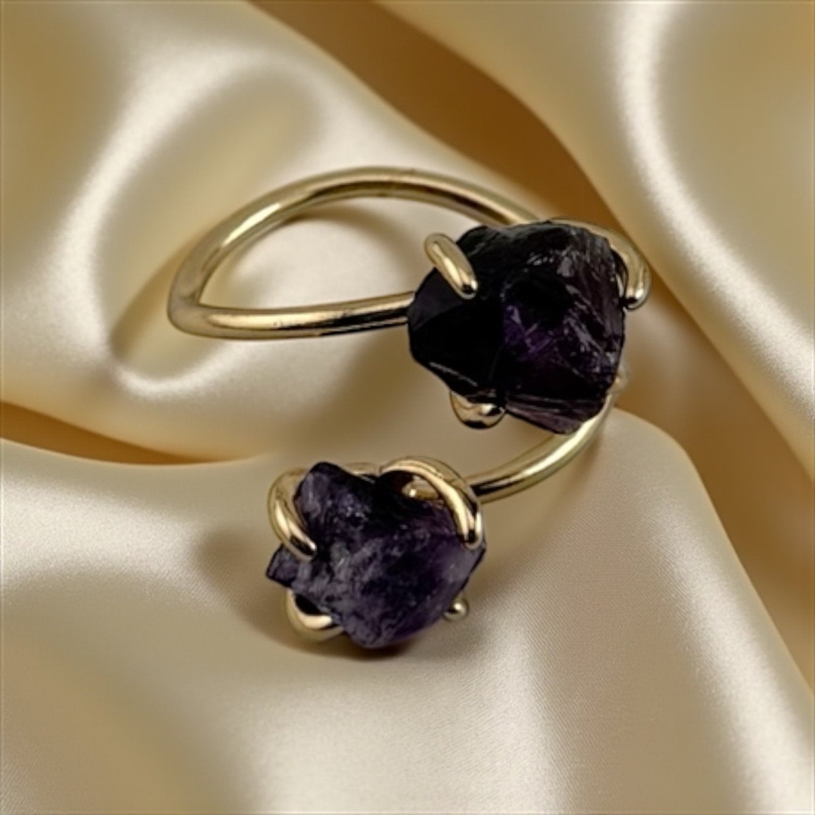 Amethyst Edge Ring – Power in Passion, Strength in Love