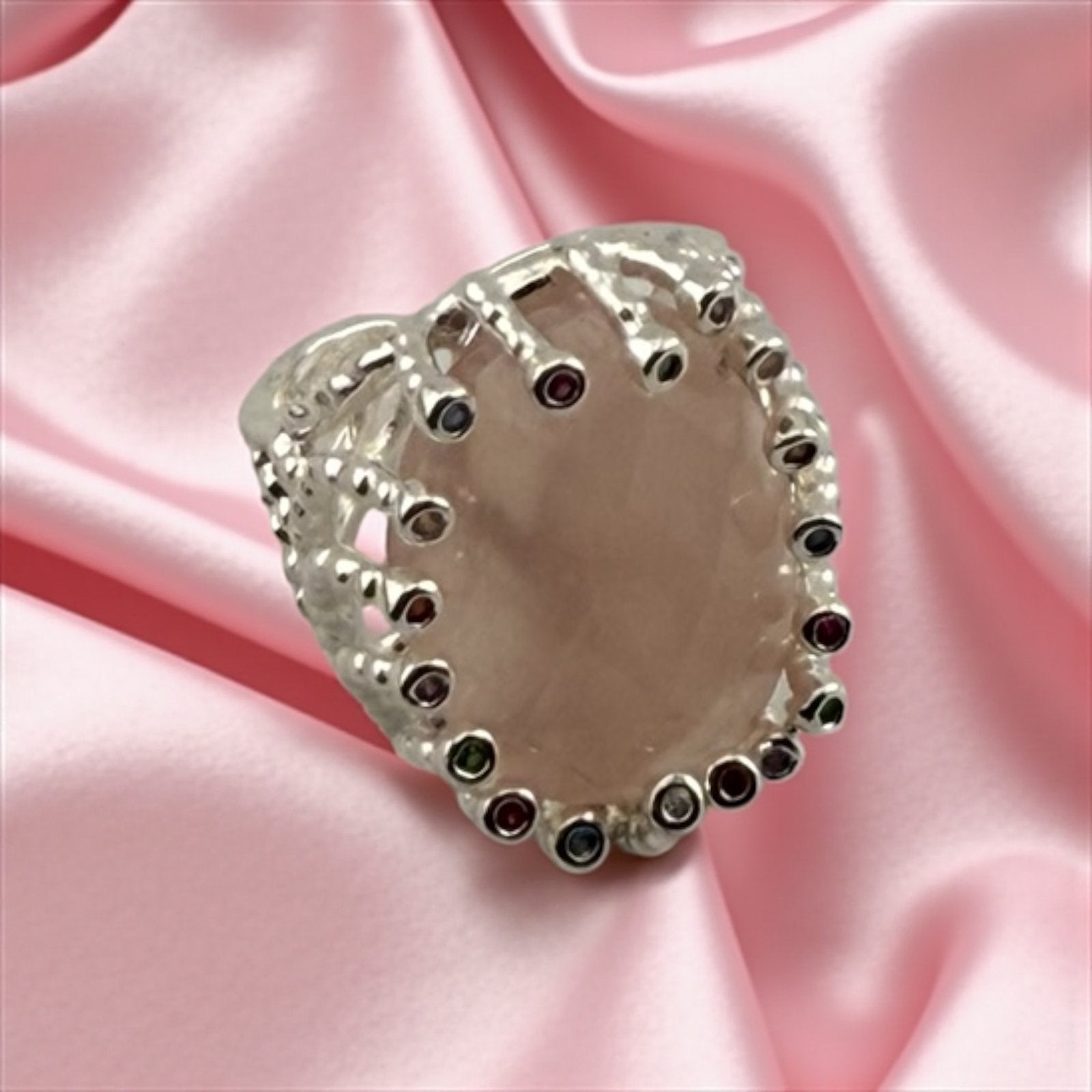Blush Embrace Rose Quartz Ring – Love in Every Curve