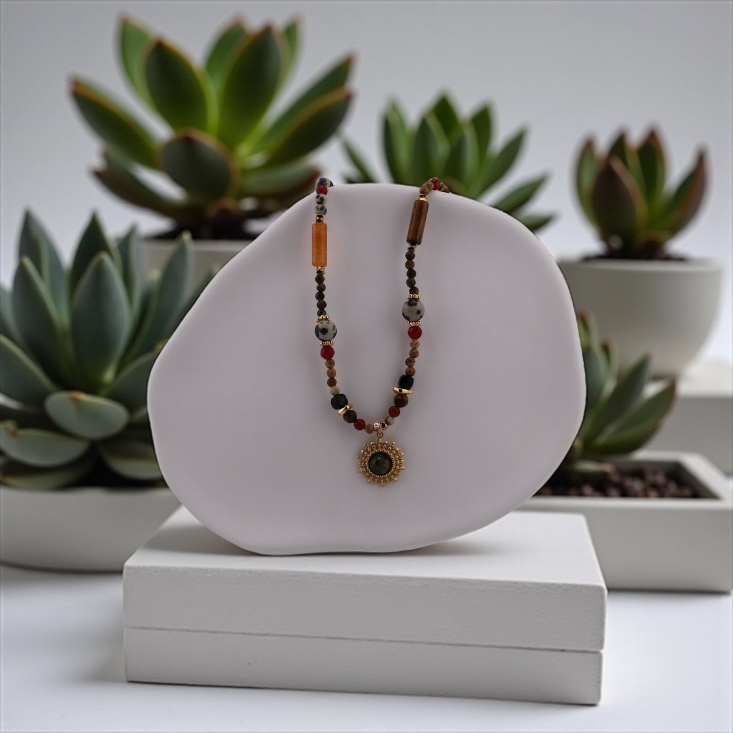 Mixed Beads Necklace – Playful Colors & Joyful Spirit