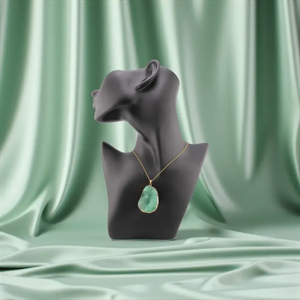 Green Geode Natural Cut Necklace – Fresh Energy & Healing Spirit
