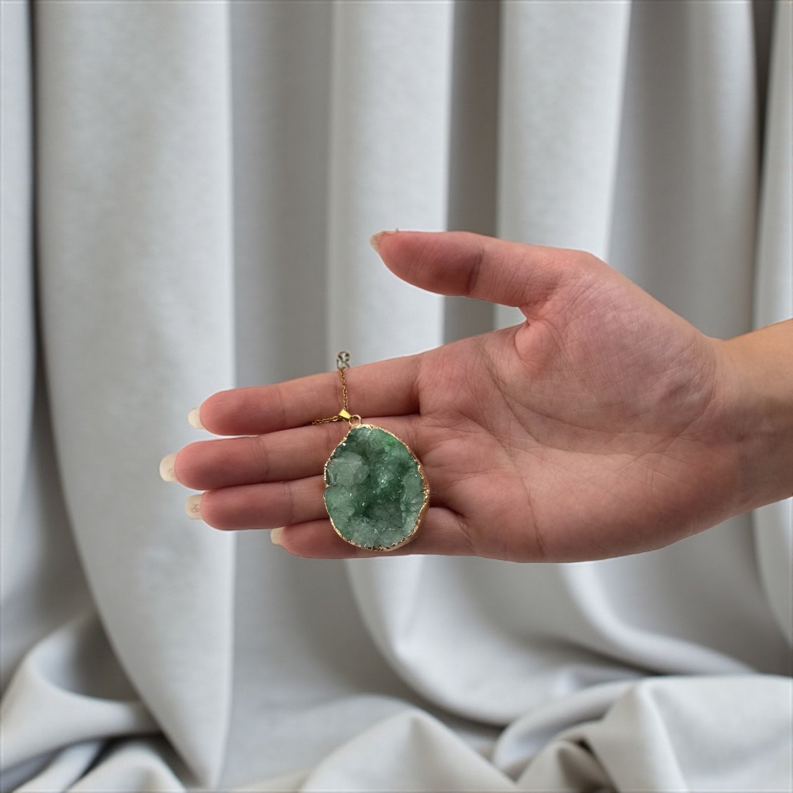 Green Geode Natural Cut Necklace – Fresh Energy & Healing Spirit