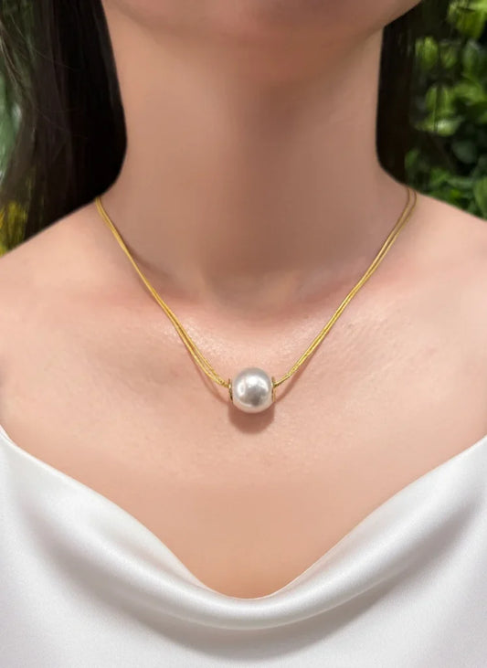 White Pearl Necklace – Classic Purity & Timeless Elegance