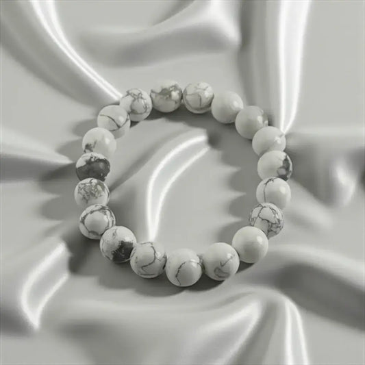 Howlite Bracelet – Calming Presence & Inner Balance