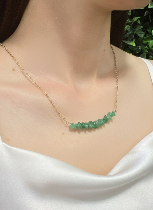 Jade chip necklace close up
