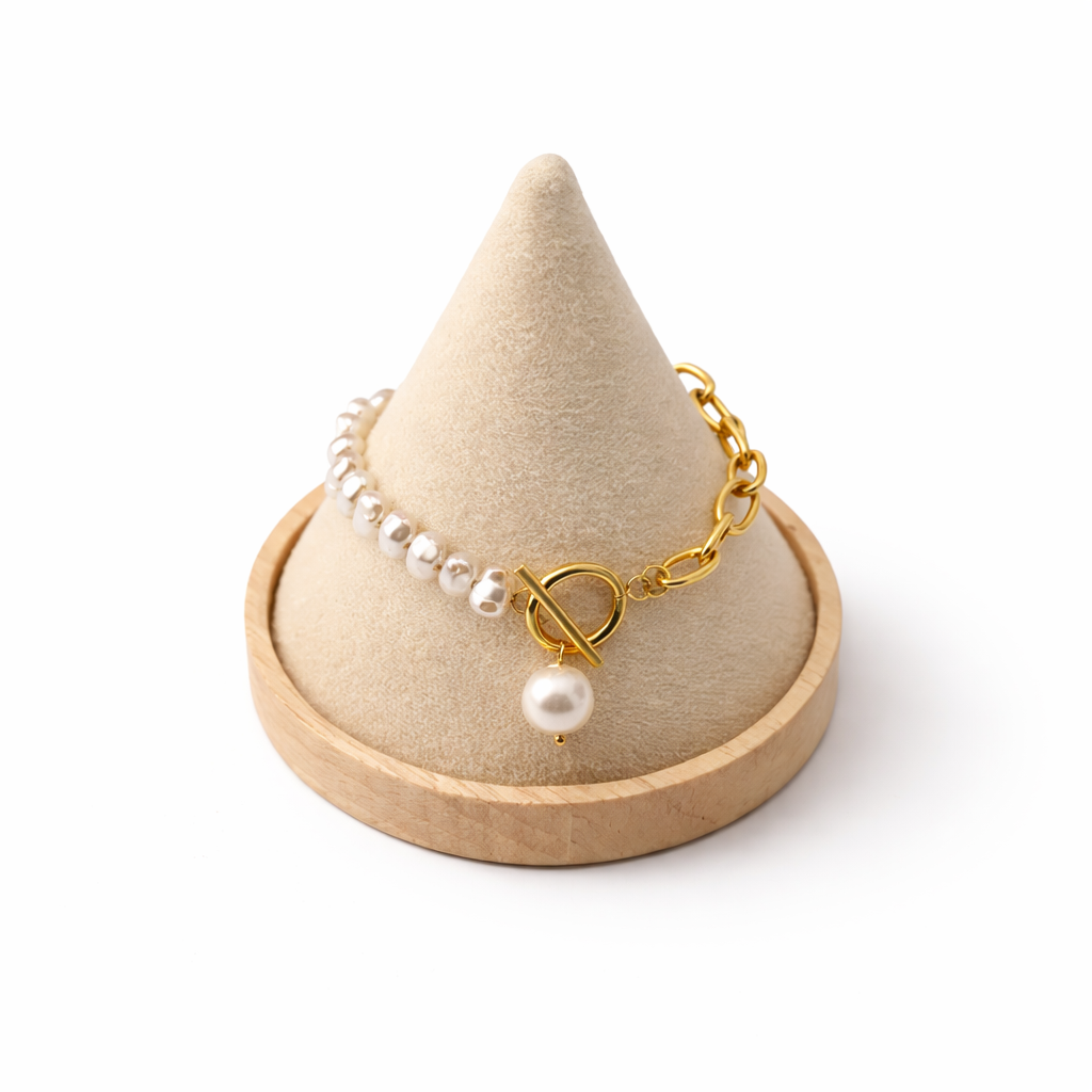 Pearl Bracelet – Classic Purity & Timeless Grace