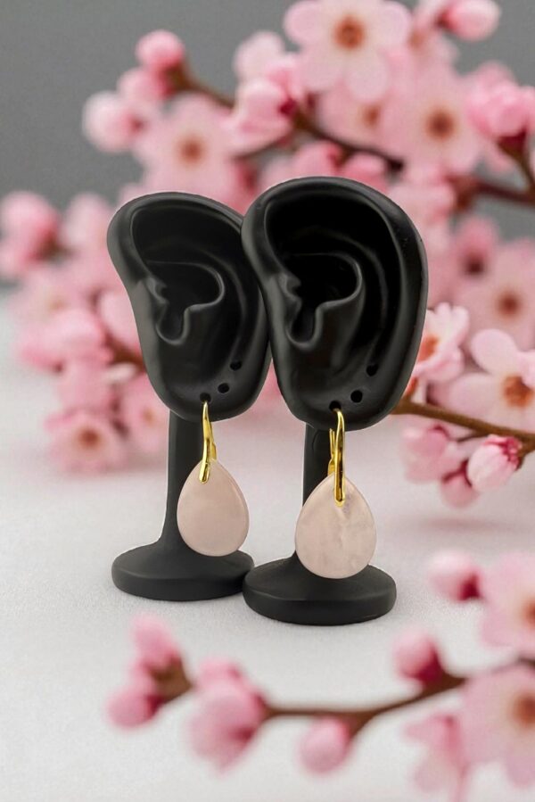 Rose Light Drops – Love in Every Glance