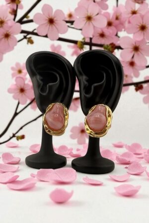 Blush Shell Studs – Soft Elegance, Strong Heart