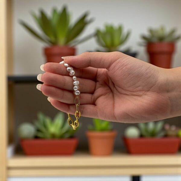 Moon Elegance Bracelet – Timeless Grace in Every Glance - Image 4