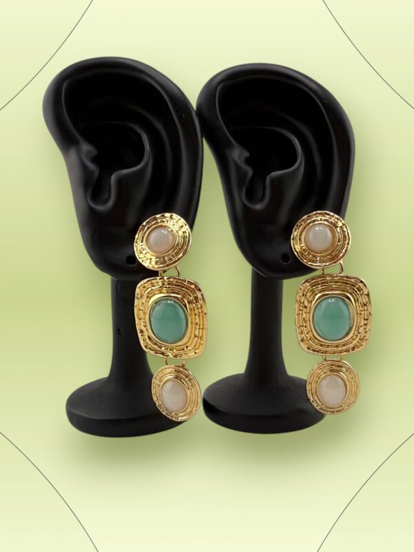 Goddess Prism – Agate & Pearl Triple Fortune - Image 2