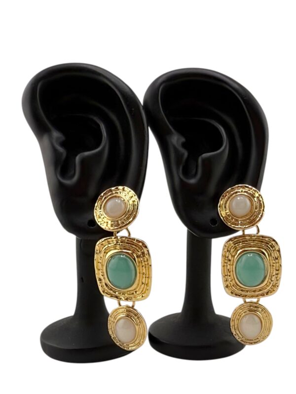 Goddess Prism – Agate & Pearl Triple Fortune - Image 3